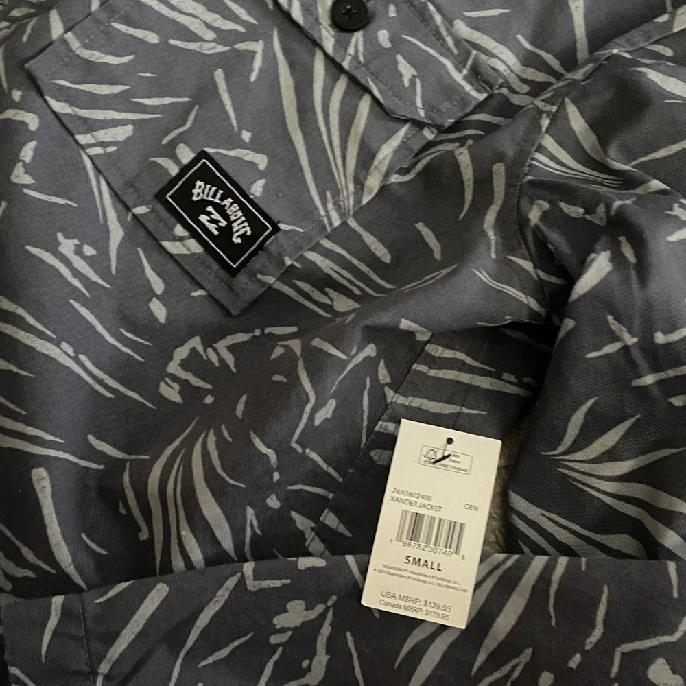 Billabong Men’s Patterned Jacket - Picture 2 of 6